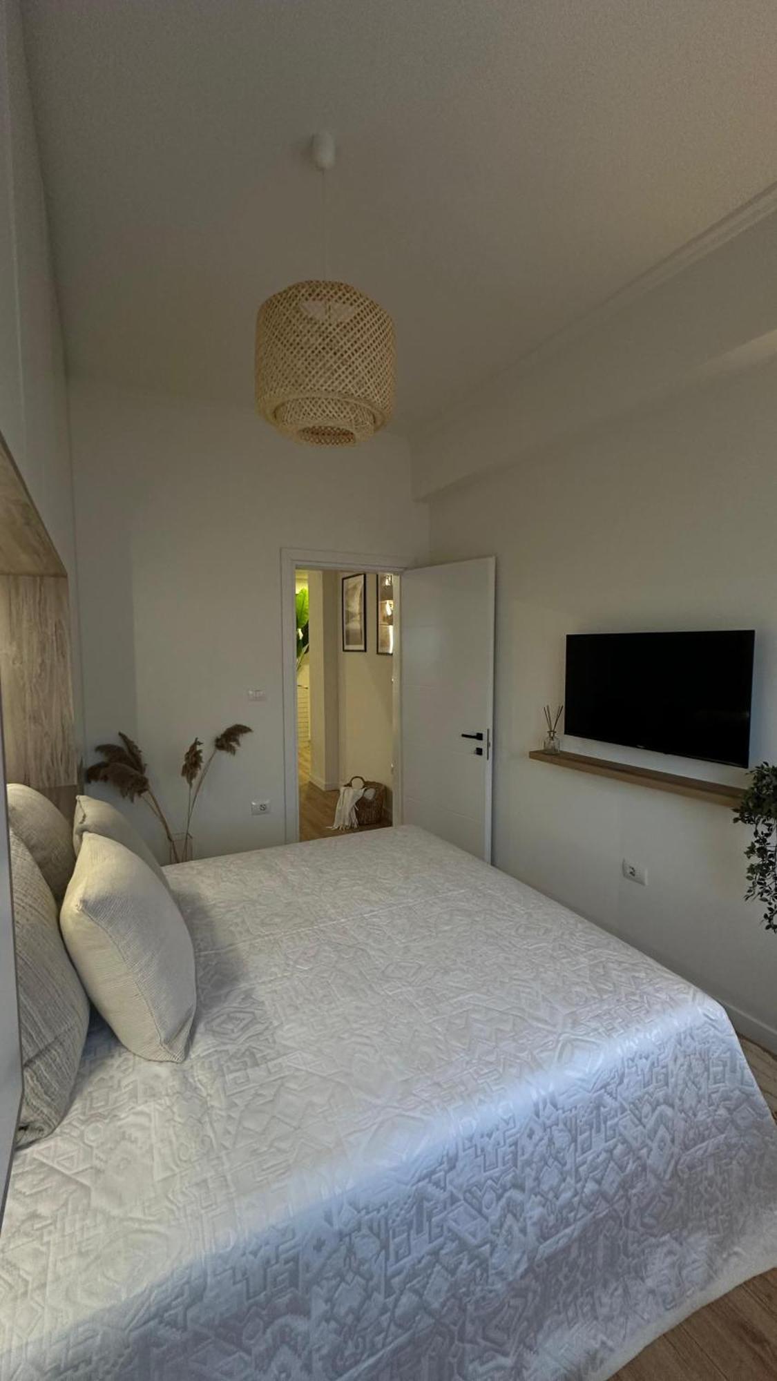 Gjirokastra Design Apartments Buitenkant foto