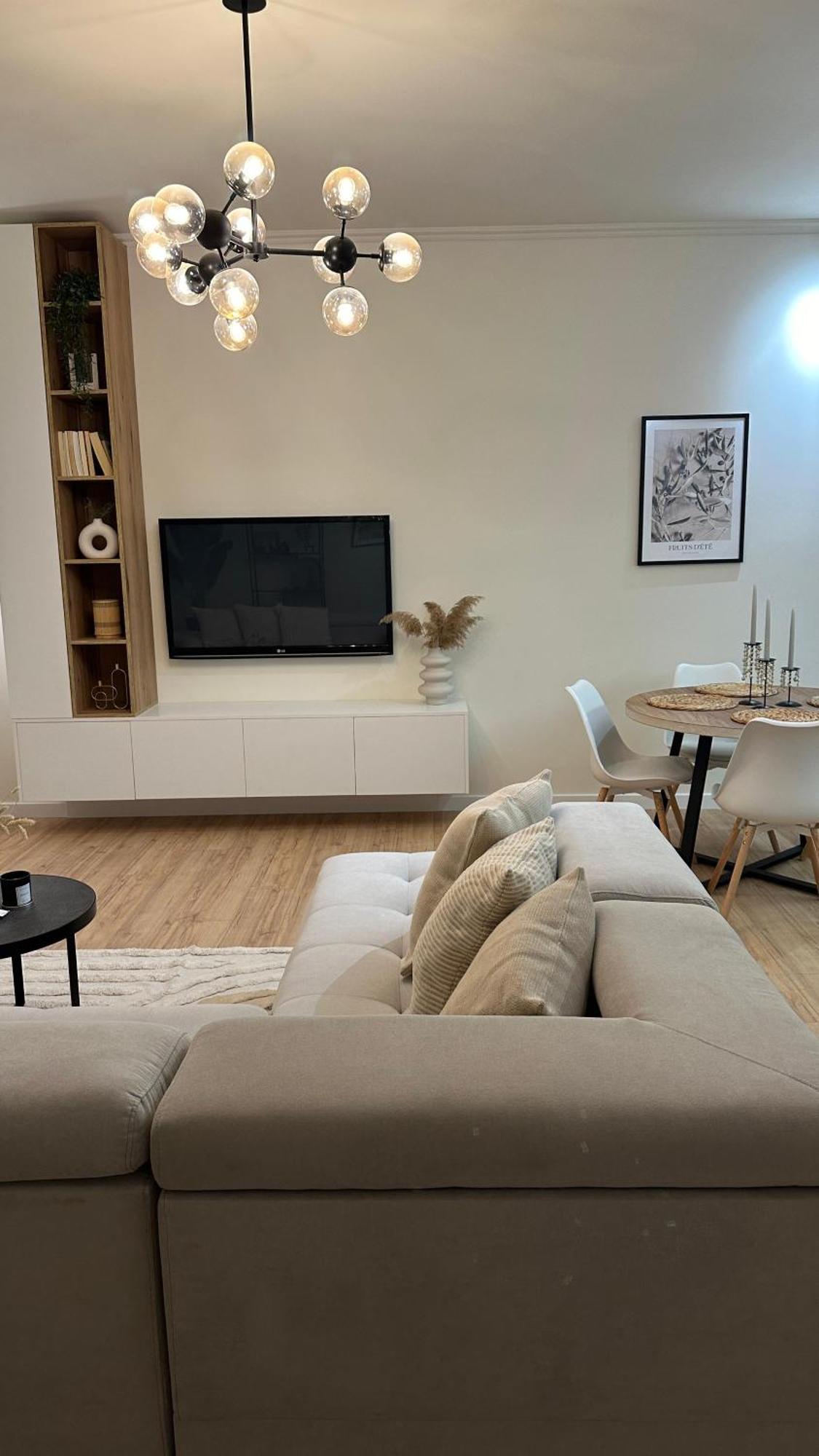 Gjirokastra Design Apartments Buitenkant foto