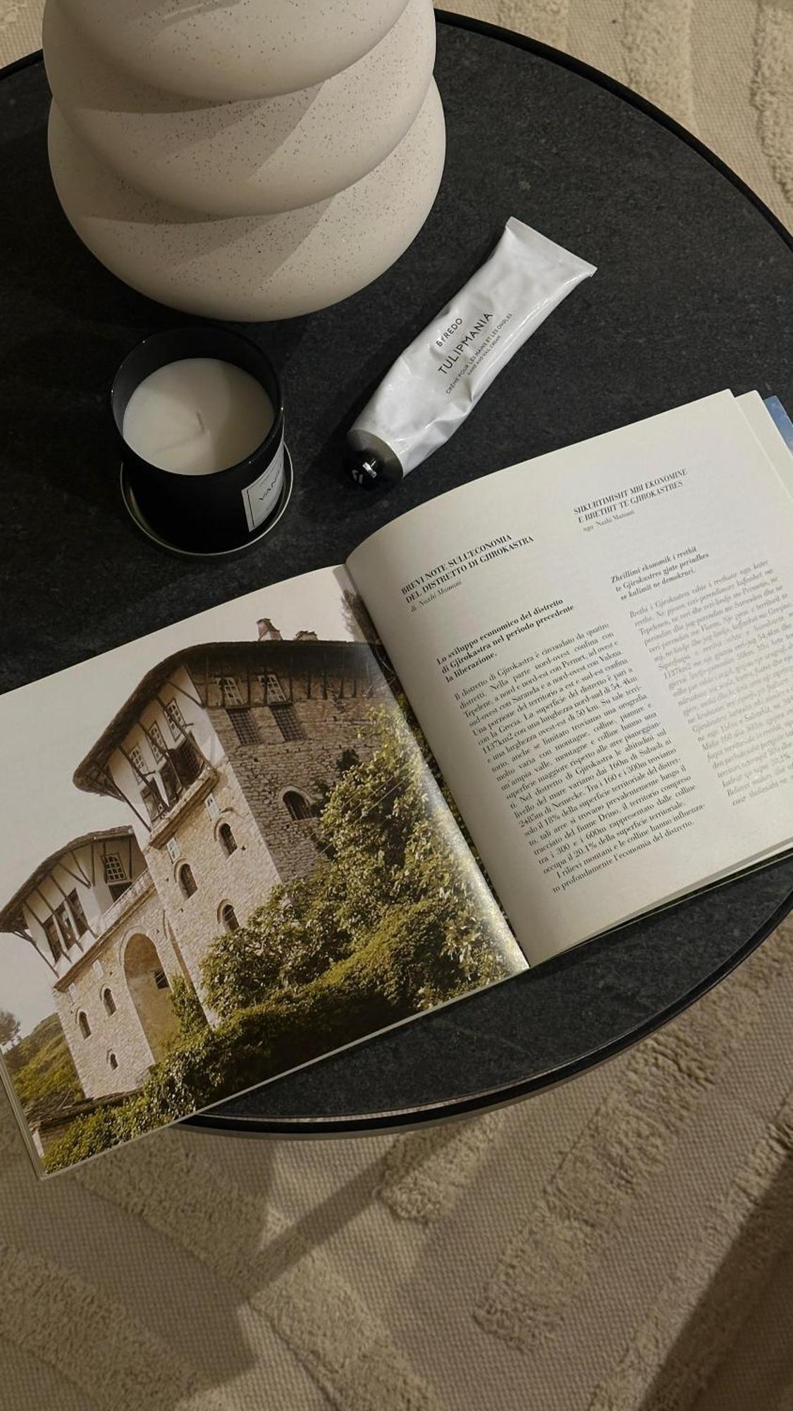 Gjirokastra Design Apartments Buitenkant foto