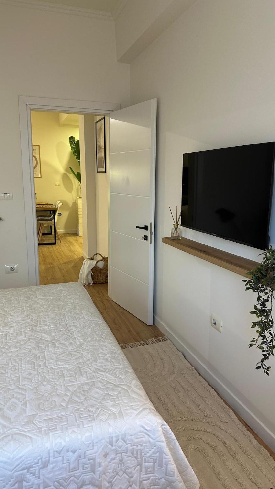 Gjirokastra Design Apartments Buitenkant foto
